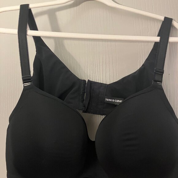 Full-Coverage Balconette Lightly Lined Smooth 360° Back Smoothing™ Bra - Picture 3 of 3